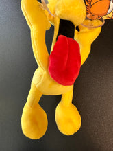 Load image into Gallery viewer, KIDROBOT GARFIELD ODIE SUCTION CUP WINDOW CLING PLUSH
