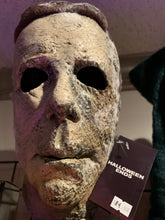Load image into Gallery viewer, HALLOWEEN ENDS MICHEAL MYERS MASK

