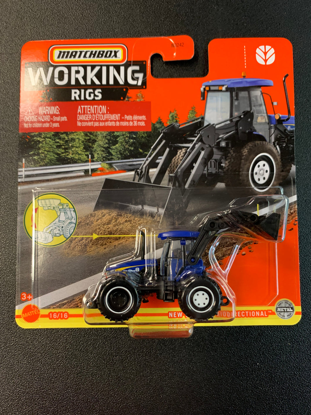 MATCHBOX WORKING RIGS NEW HOLLAND BIODIRECTIONAL 16/16