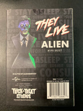 Load image into Gallery viewer, THEY LIVE - ALIEN MINI BUST
