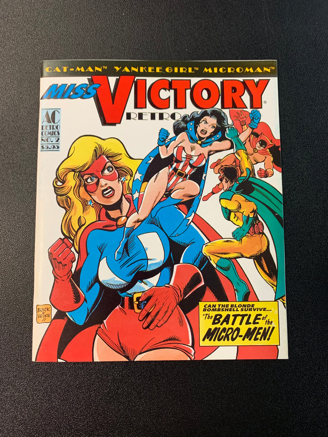 MISS VICTORY RETRO “THE BATTLE OF THE MICRO-MEN!” COMIC