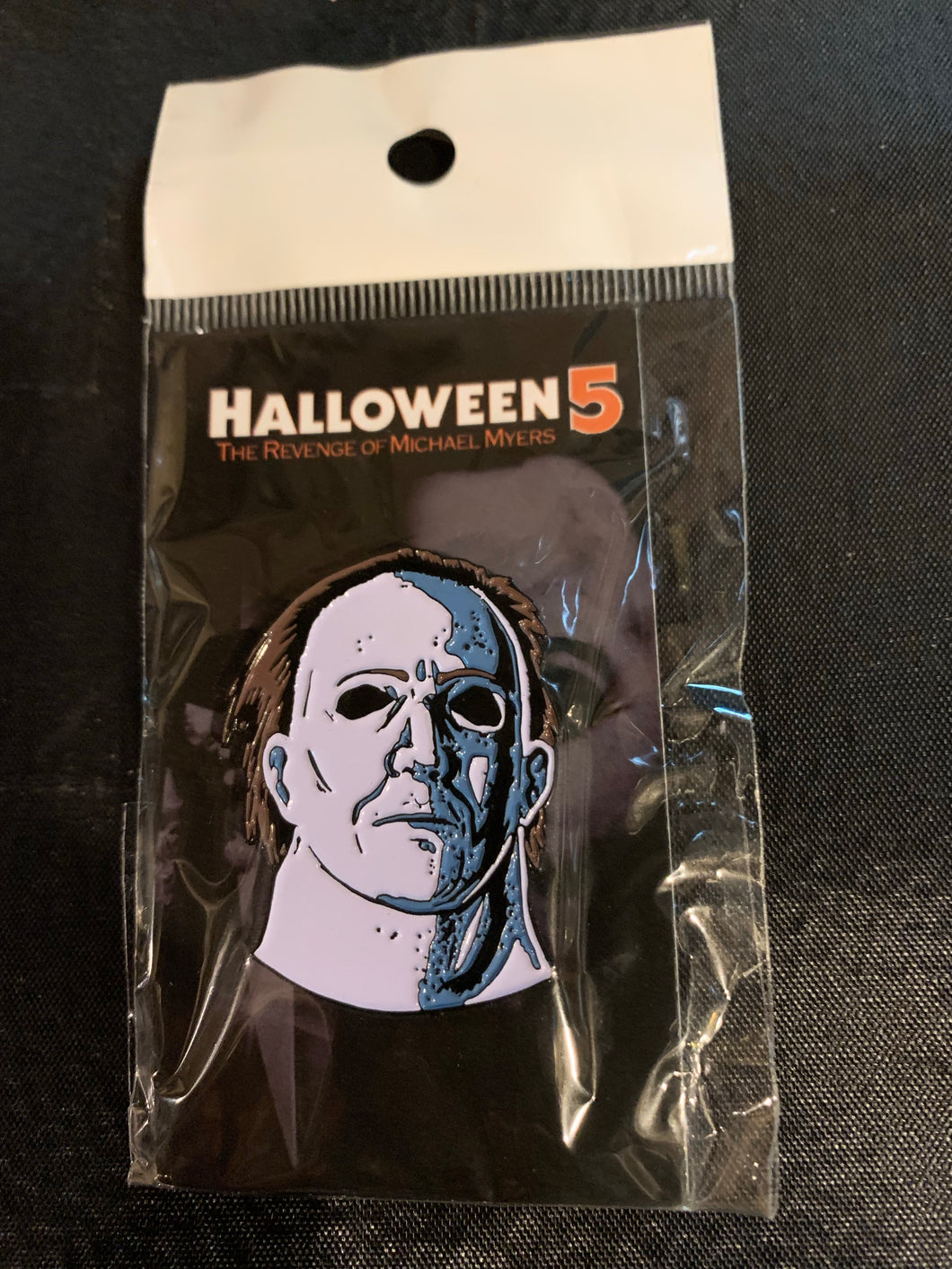 HALLOWEEN 5 THE REVENGE OF MICHAEL MYERS - MICHAEL MYERS ENAMEL PIN