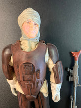 Load image into Gallery viewer, STAR WARS 2002 LOOSE DENGAR WITH BLASTER
