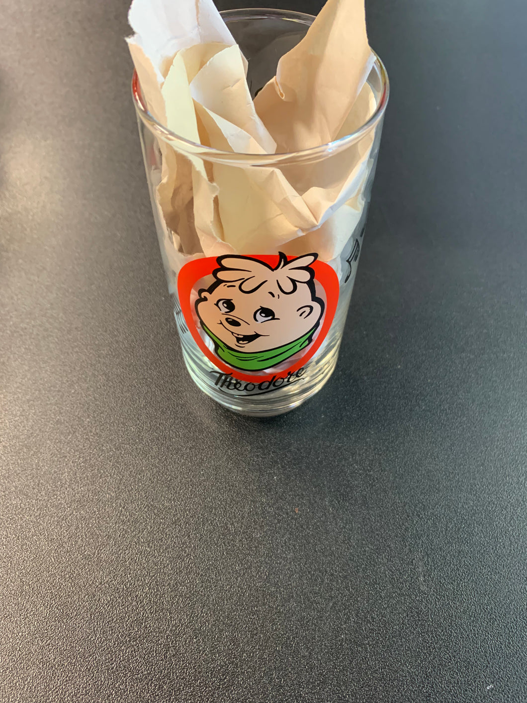 ALVIN AND THE CHIPMUNKS THEODORE 1985 DRINKING GLASS