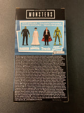 Load image into Gallery viewer, UNIVERSAL MONSTERS DRACULA 6” SCALE ACTION FIGURE
