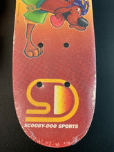 Load image into Gallery viewer, HANNA-BARBERA SCOOBY-DOO SPORTS X-TREME MINI KIDS SKATEBOARD
