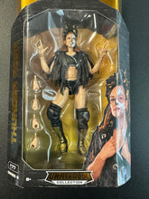 Load image into Gallery viewer, AEW UNRIVALED COLLECTION THUNDER ROSA #77 SERIES 9
